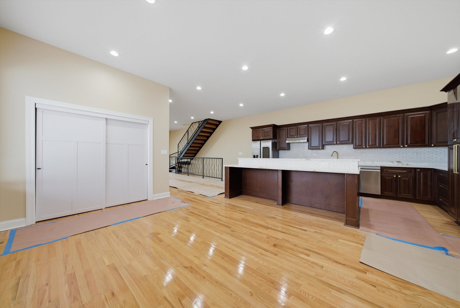 2600 West 25th Street Chicago IL 60608