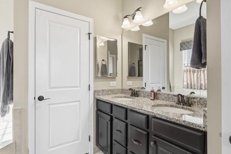 3871 Crooked Creek Drive Elgin IL 60124