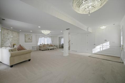 606 South Arlington Heights Road Arlington Heights IL 60005