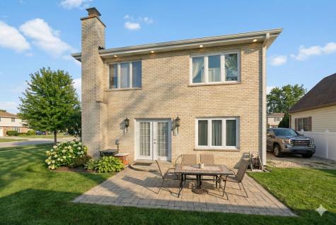 606 South Arlington Heights Road Arlington Heights IL 60005