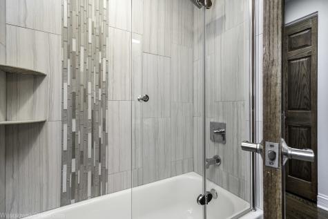 4117 Prairie Avenue Schiller Park IL 60176