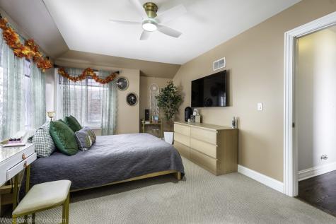 4117 Prairie Avenue Schiller Park IL 60176