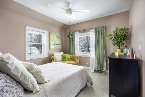 4117 Prairie Avenue Schiller Park IL 60176