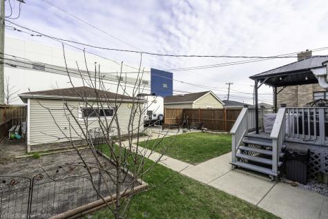 4117 Prairie Avenue Schiller Park IL 60176