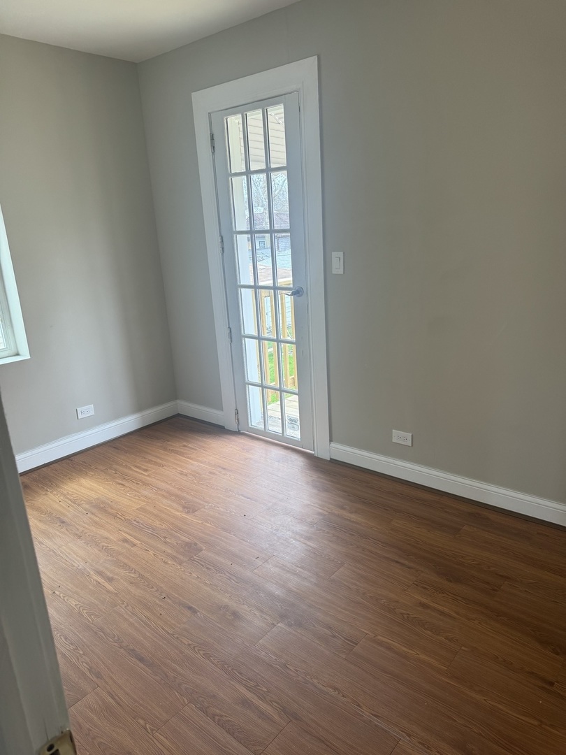 8110 South Chappel Avenue Chicago IL 60617