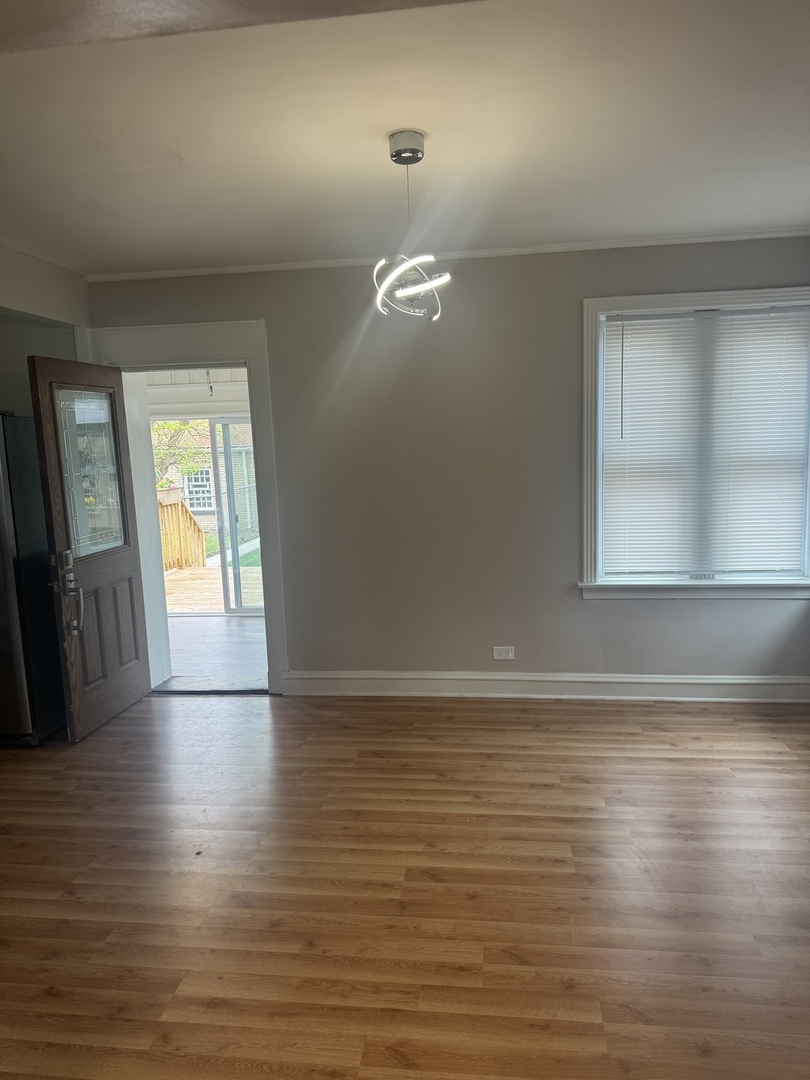 8110 South Chappel Avenue Chicago IL 60617