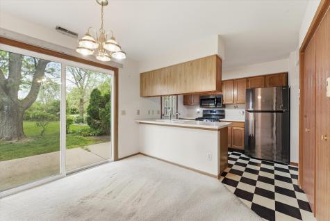 2456 Bridgewater Drive Woodstock IL 60098