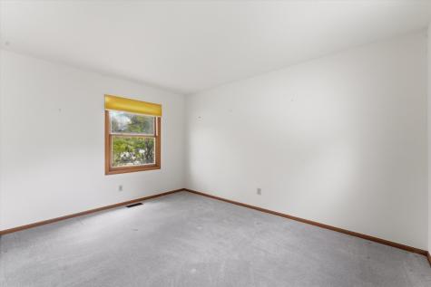 2456 Bridgewater Drive Woodstock IL 60098