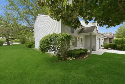 2456 Bridgewater Drive Woodstock IL 60098