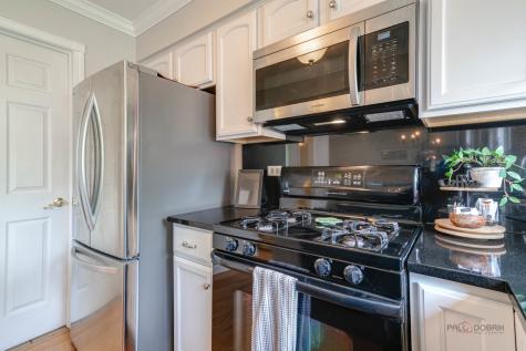4692 North Sapphire Drive Hoffman Estates IL 60192