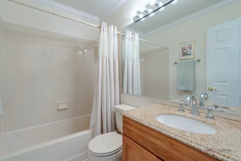 4692 North Sapphire Drive Hoffman Estates IL 60192