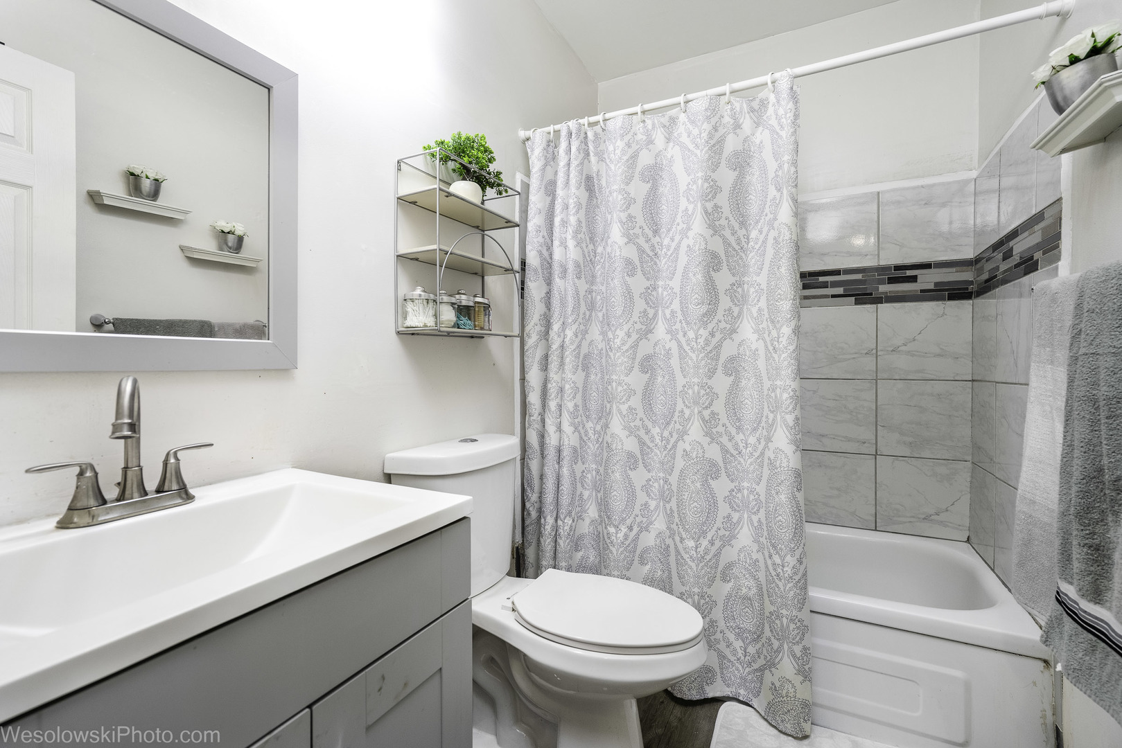 453 Cumberland Lane Bolingbrook IL 60440