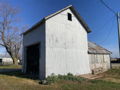 8742 East 1300th Street Granville IL 61326