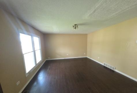 1031 Blackhawk Drive University Park IL 60484