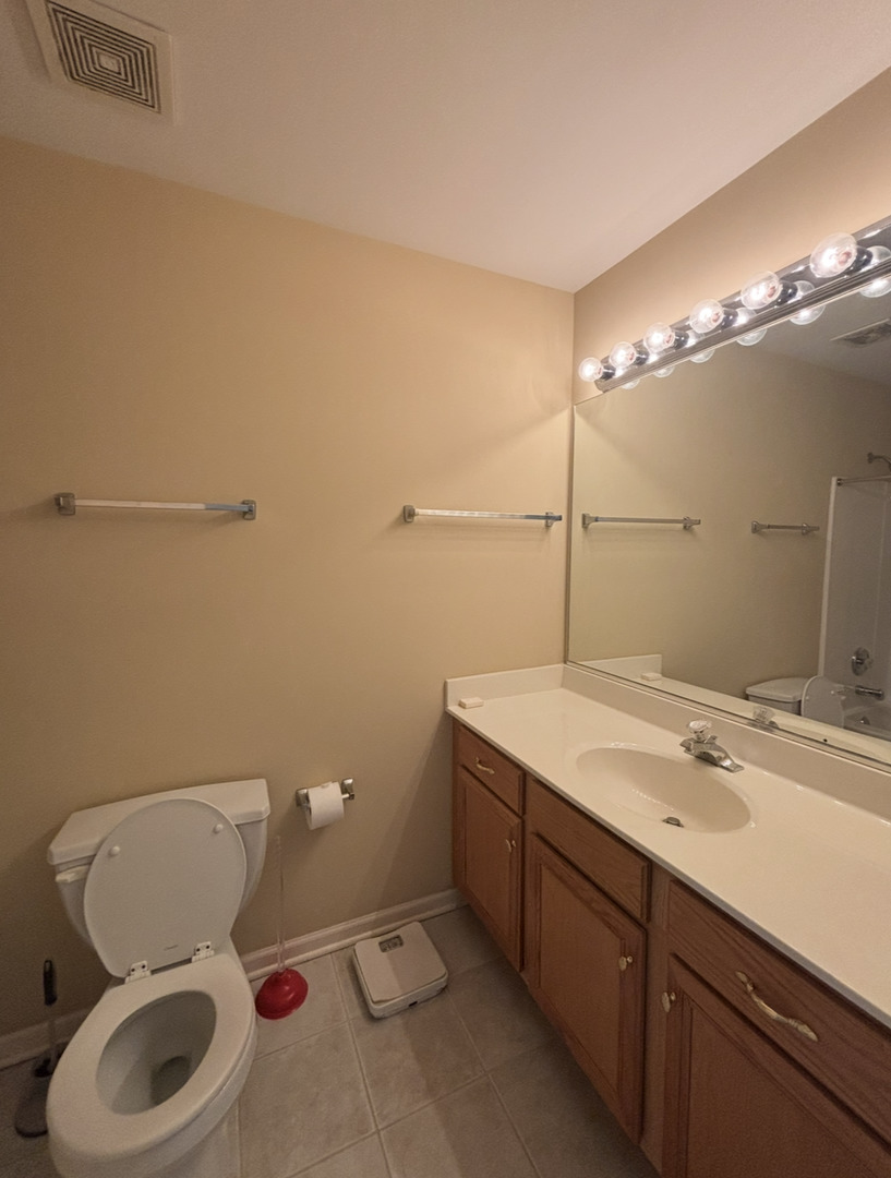 354 Aaron Lane Bolingbrook IL 60440