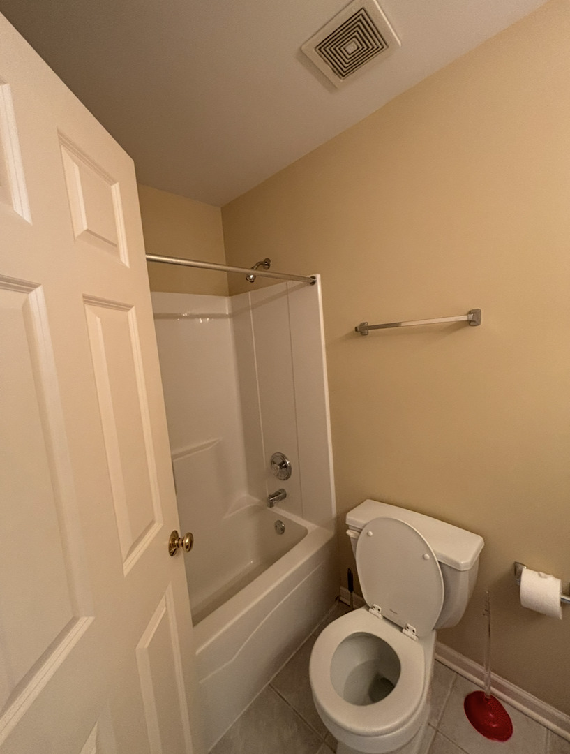 354 Aaron Lane Bolingbrook IL 60440