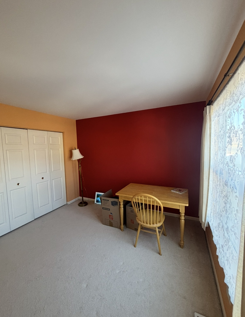 354 Aaron Lane Bolingbrook IL 60440