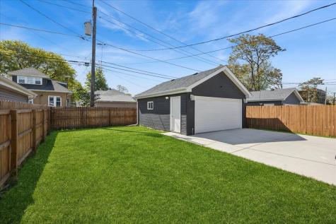 1112 South 3rd Avenue Maywood IL 60153