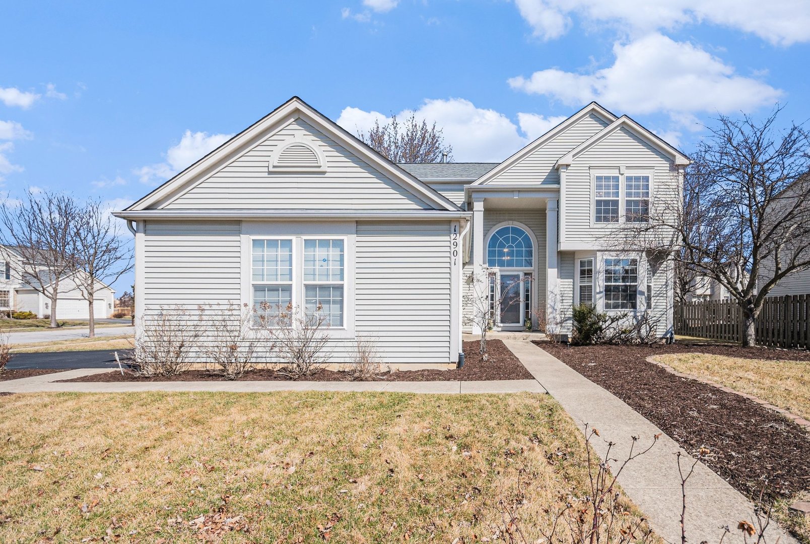 12901 Norwich Street Plainfield IL 60585