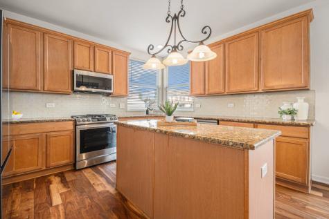 12901 Norwich Street Plainfield IL 60585
