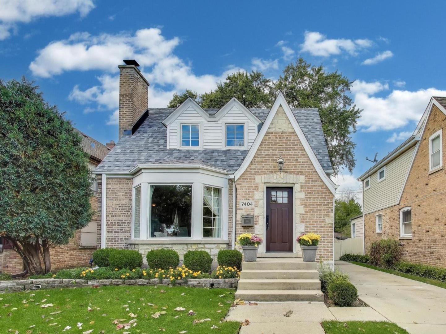 7404 North Overhill Avenue Chicago IL 60631