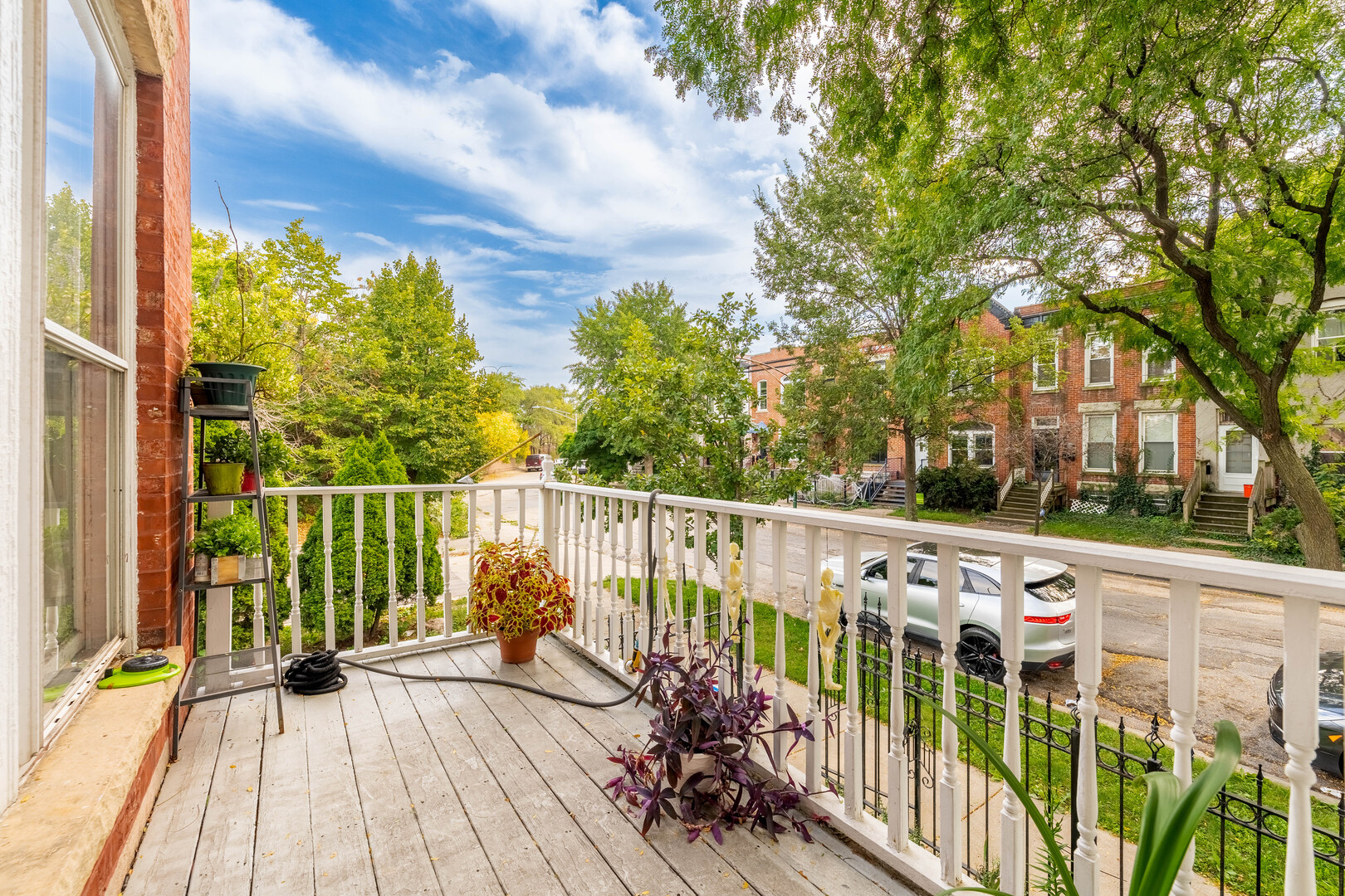2342 West Altgeld Street Chicago IL 60647