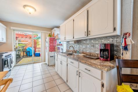 2342 West Altgeld Street Chicago IL 60647