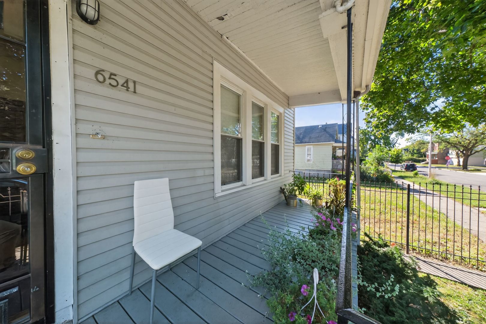 6541 South Carpenter Street Chicago IL 60621