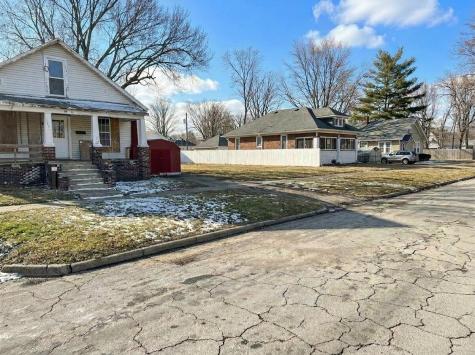 2516 Pine Avenue Mattoon IL 61938