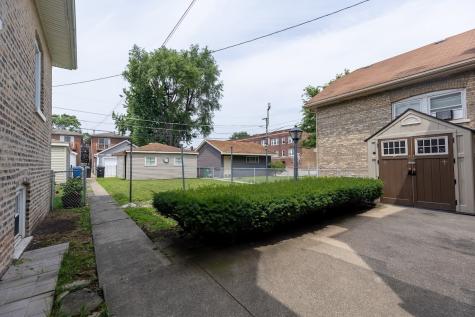 2802 Cuyler Avenue Berwyn IL 60402