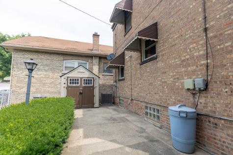 2802 Cuyler Avenue Berwyn IL 60402