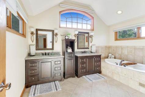 845 Saugatuck Trail Vernon Hills IL 60061