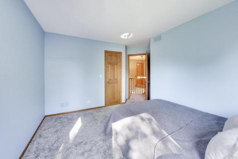 845 Saugatuck Trail Vernon Hills IL 60061