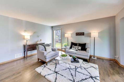 845 Saugatuck Trail Vernon Hills IL 60061