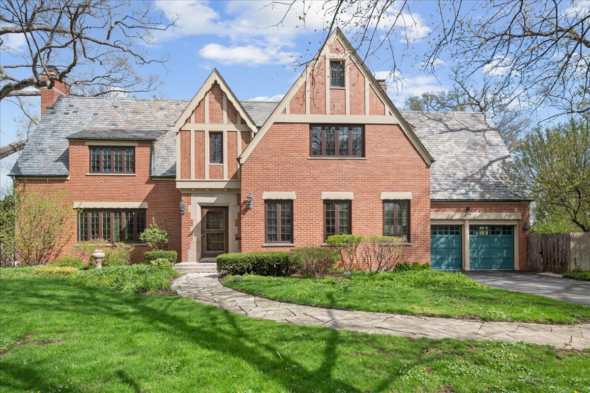 599 Woodlawn Avenue Glencoe IL 60022