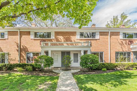 1534 Palmgren Drive Glenview IL 60025