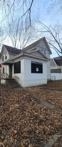 469 South Wildwood Avenue Kankakee IL 60901