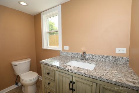 2413 20TH Street North Chicago IL 60064