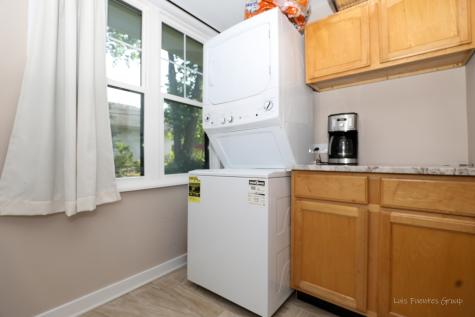 2413 20TH Street North Chicago IL 60064