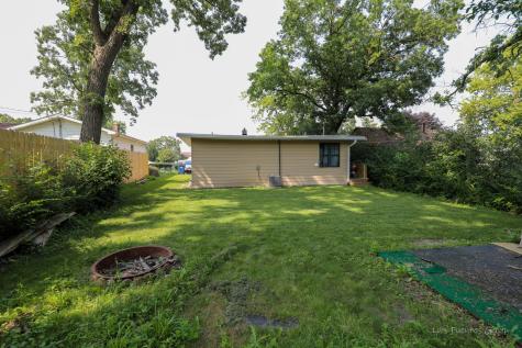 2413 20TH Street North Chicago IL 60064