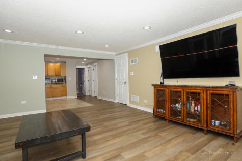 2413 20TH Street North Chicago IL 60064