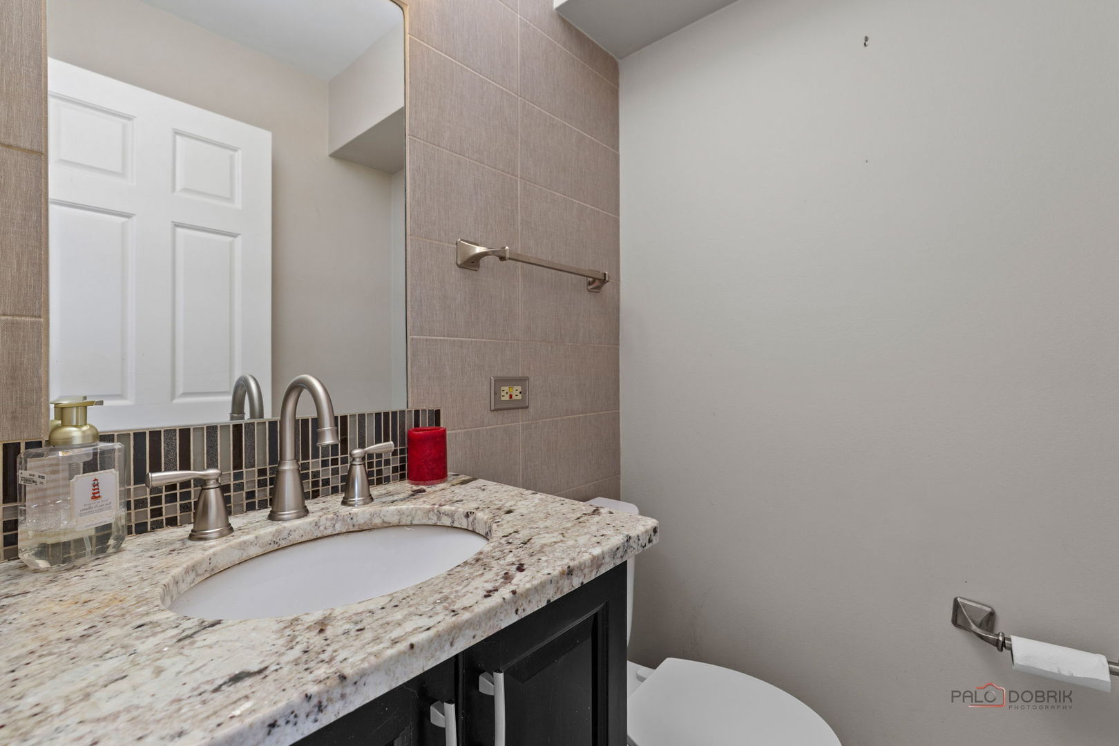2326 West Weathersfield Way Schaumburg IL 60193