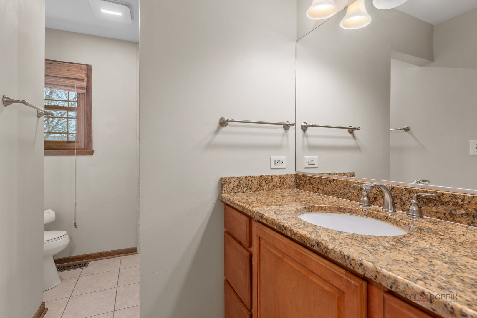 2326 West Weathersfield Way Schaumburg IL 60193