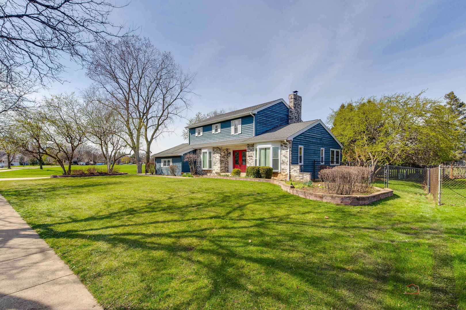 2326 West Weathersfield Way Schaumburg IL 60193