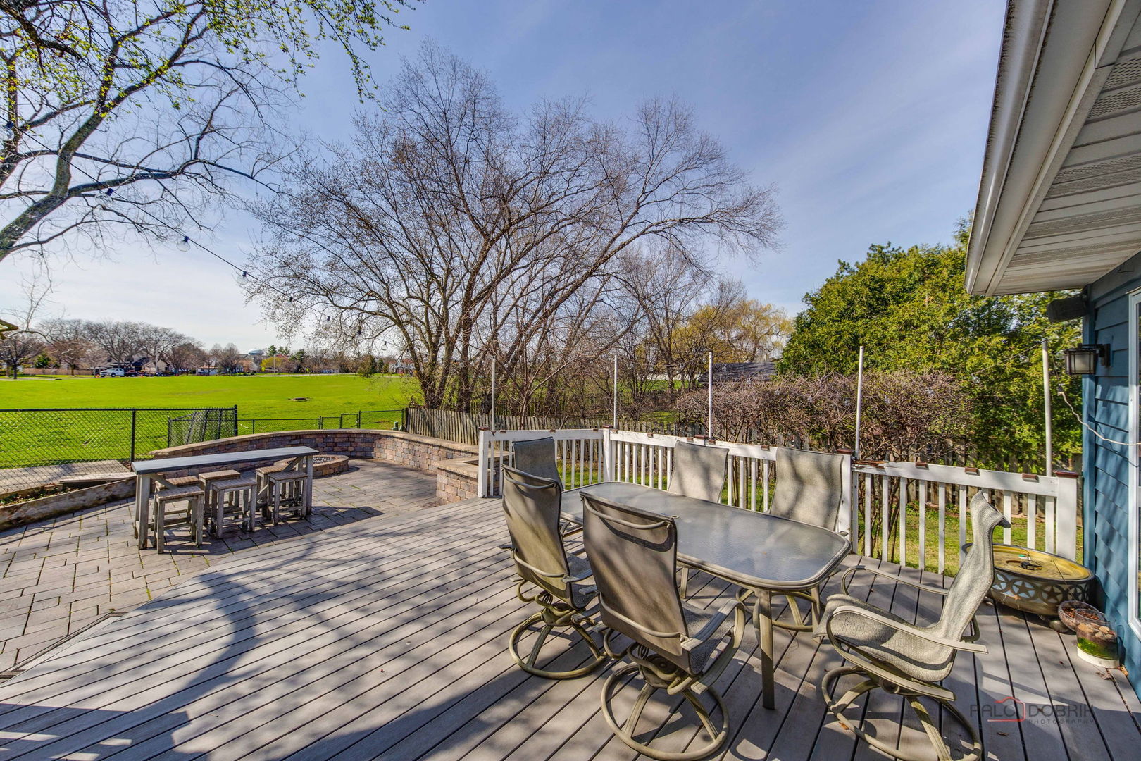 2326 West Weathersfield Way Schaumburg IL 60193