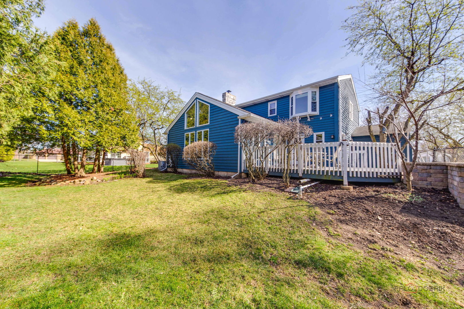 2326 West Weathersfield Way Schaumburg IL 60193