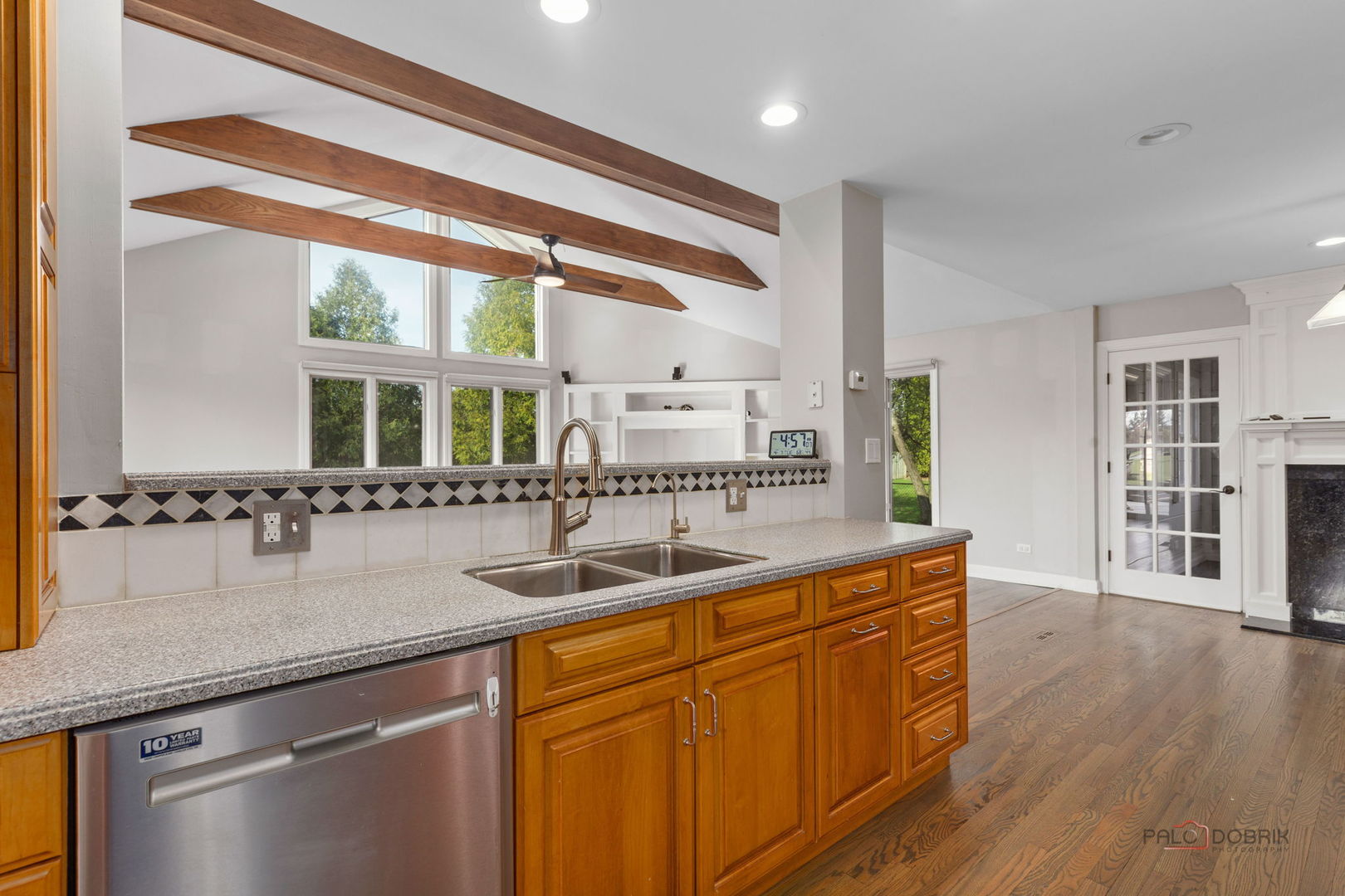 2326 West Weathersfield Way Schaumburg IL 60193
