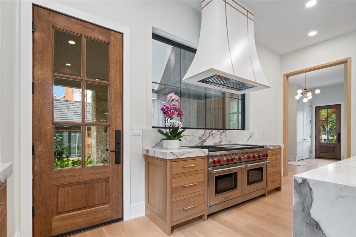 104 South Monroe Street Hinsdale IL 60521