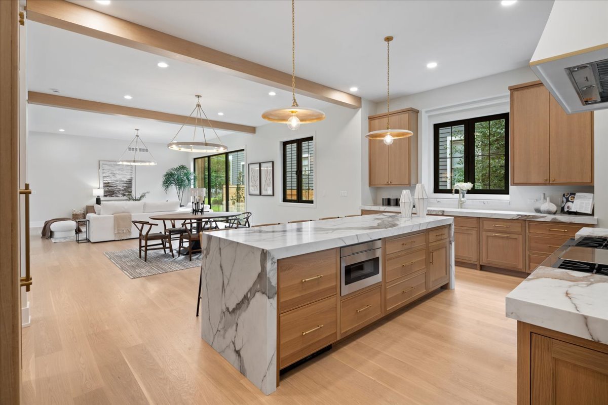 104 South Monroe Street Hinsdale IL 60521