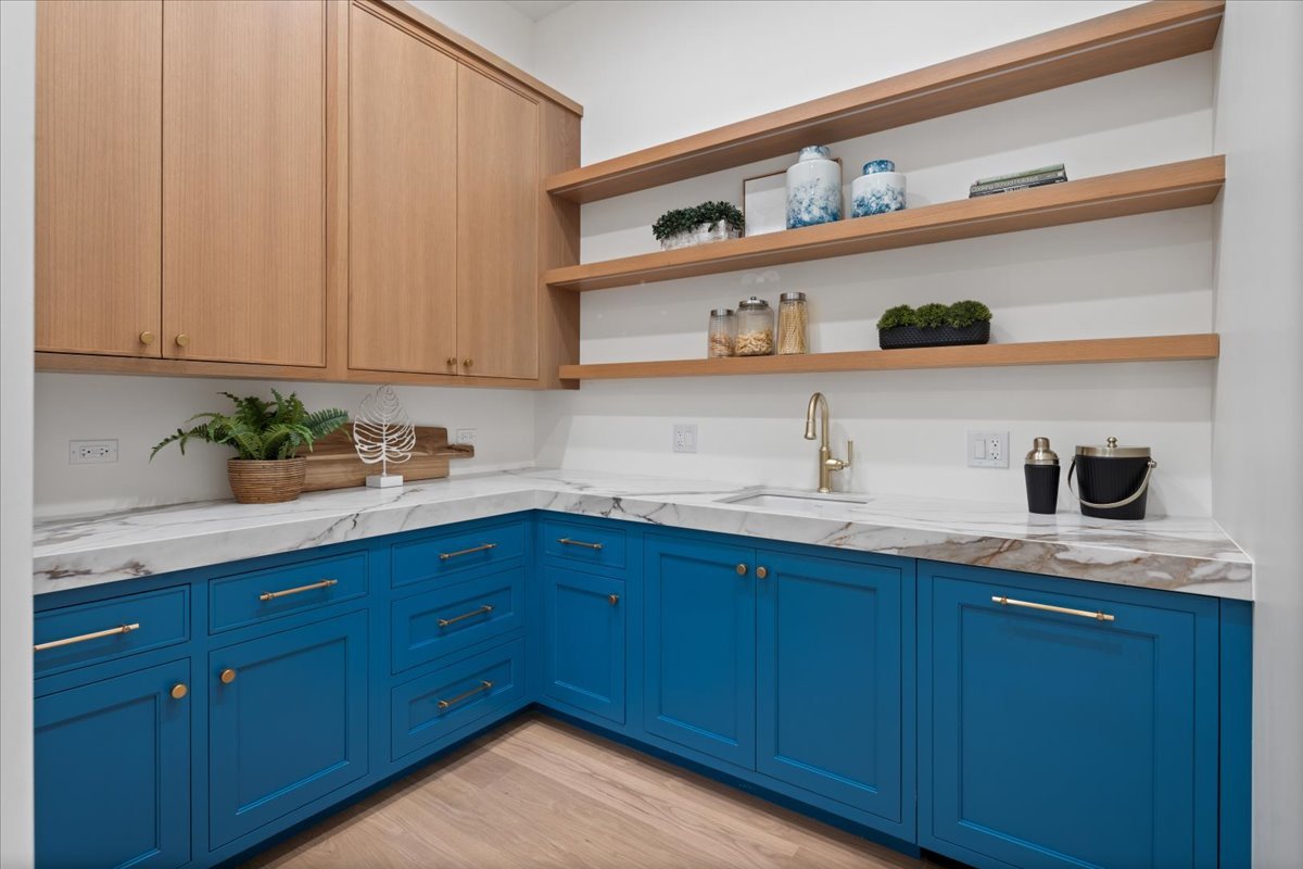 104 South Monroe Street Hinsdale IL 60521